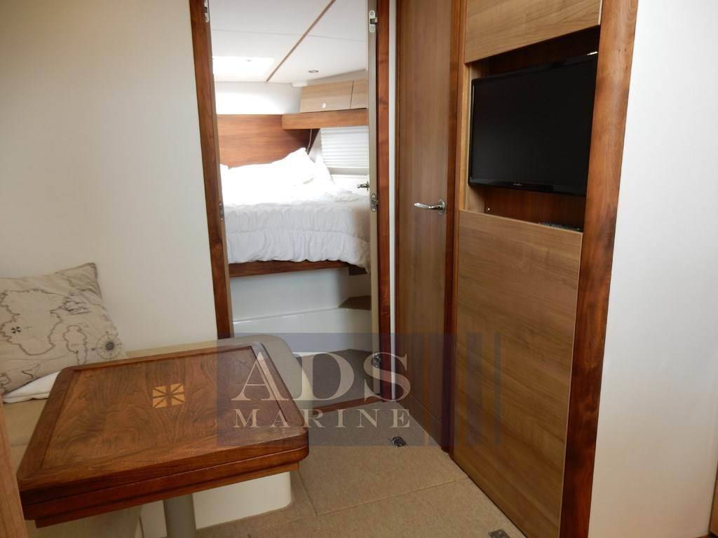 Sealine Sc 35