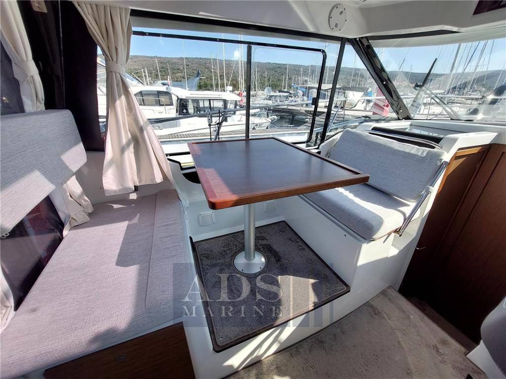 Jeanneau Merry fisher 895
