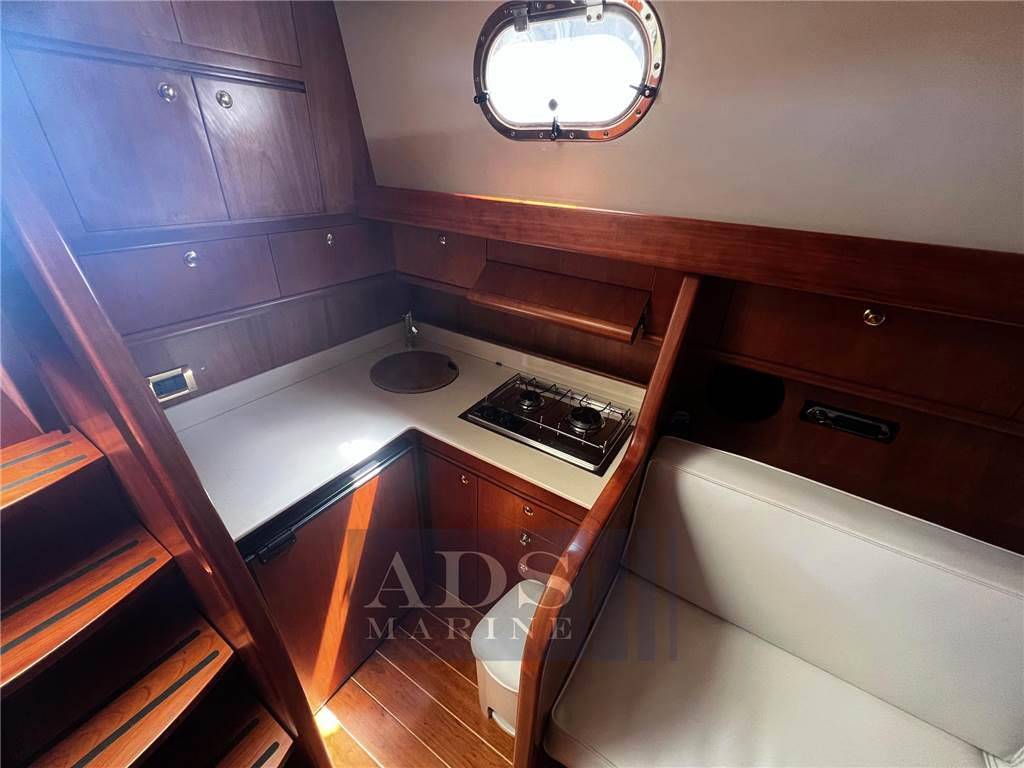 Apreamare 11 cabinato hard top