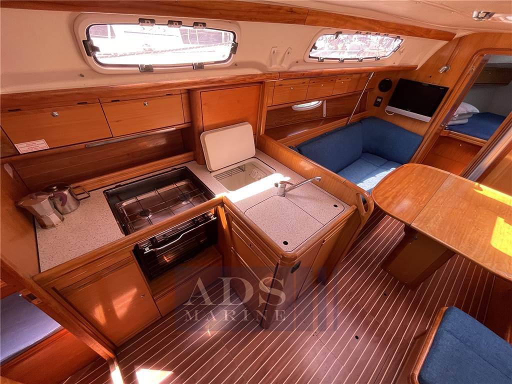 Bavaria 38 cruiser