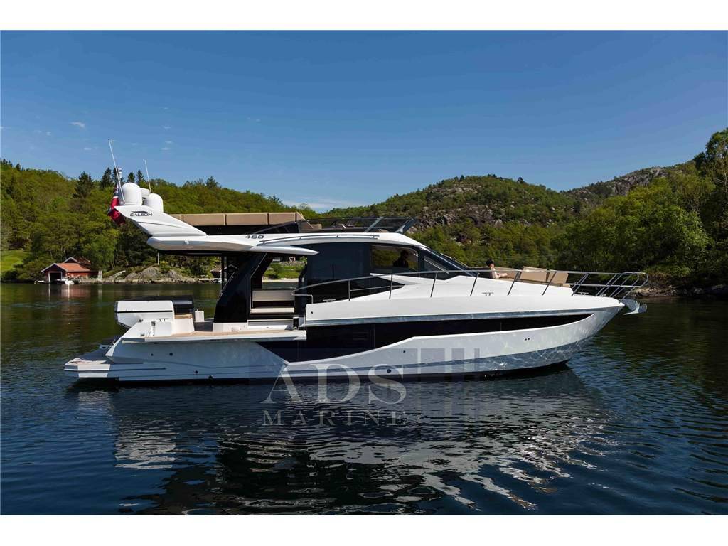Galeon 460 fly