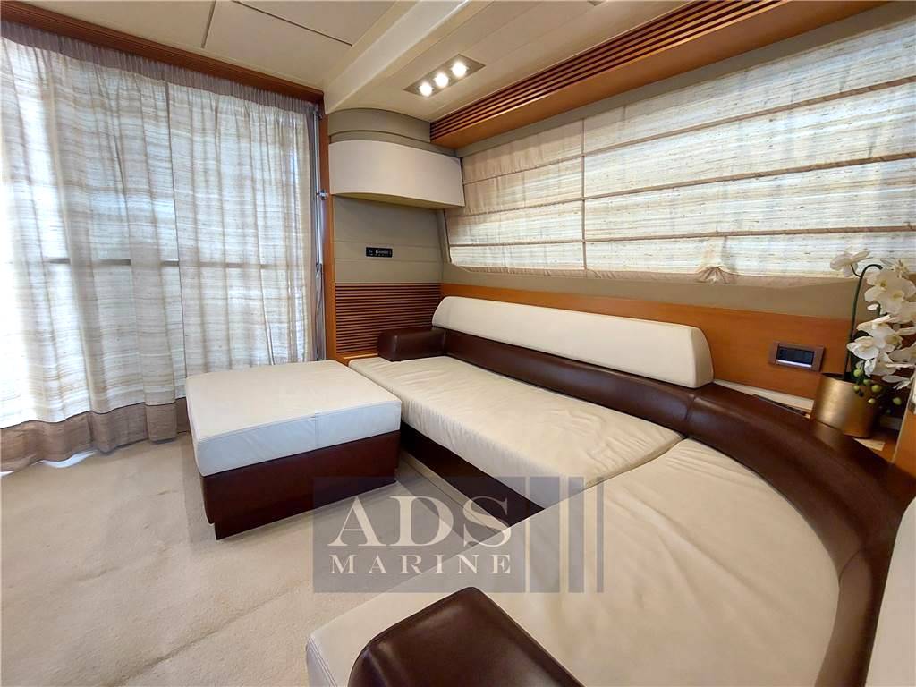Azimut 53 fly