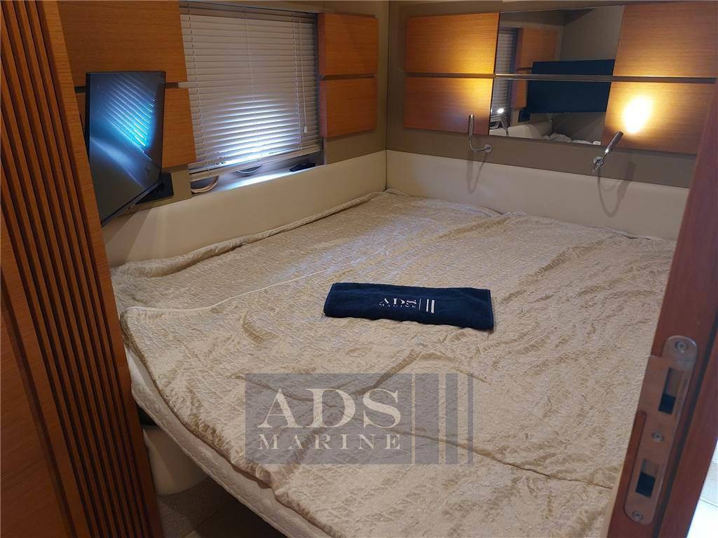 Azimut 53 fly
