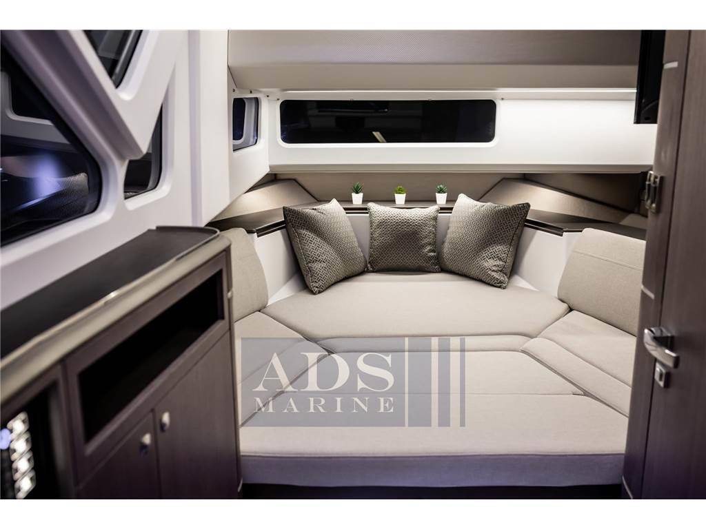 Galeon 325 gto