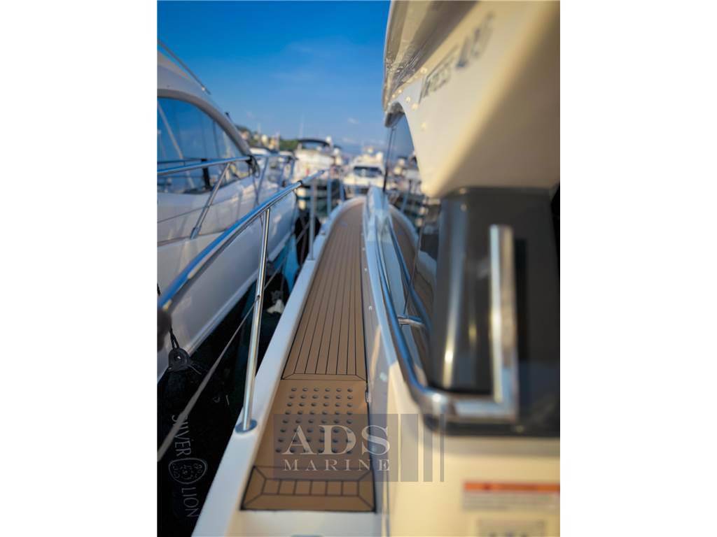 Bavaria Virtess 420 fly