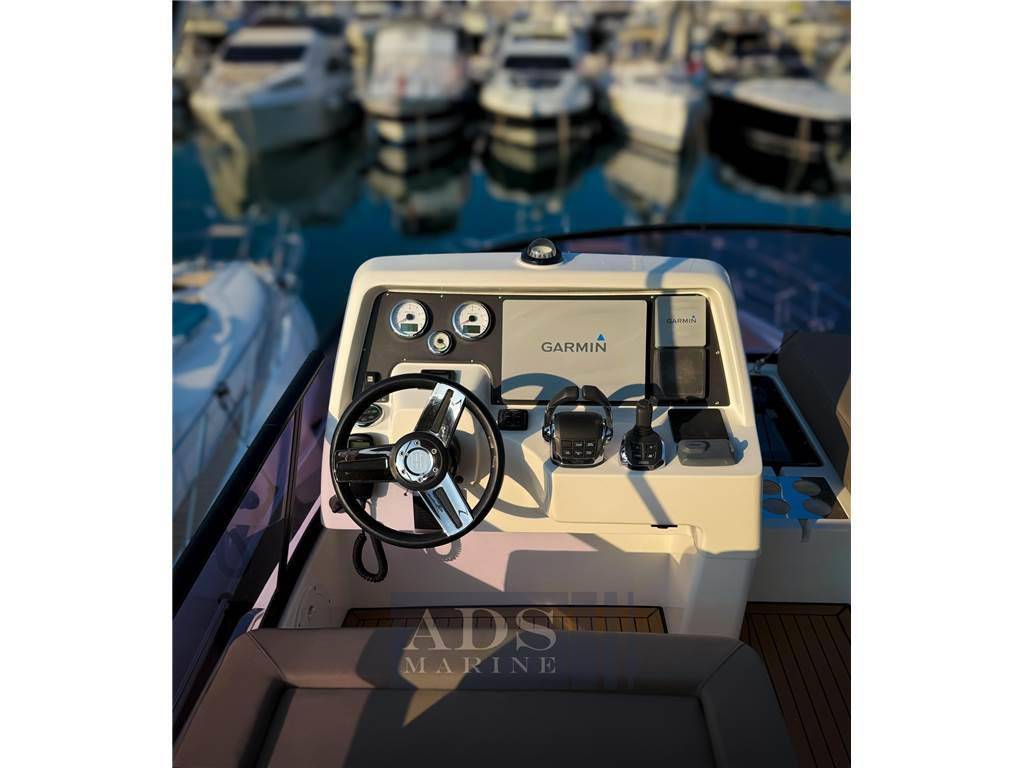 Bavaria Virtess 420 fly