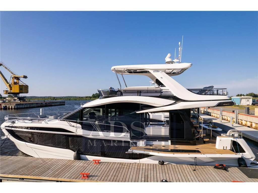 Galeon 560 fly