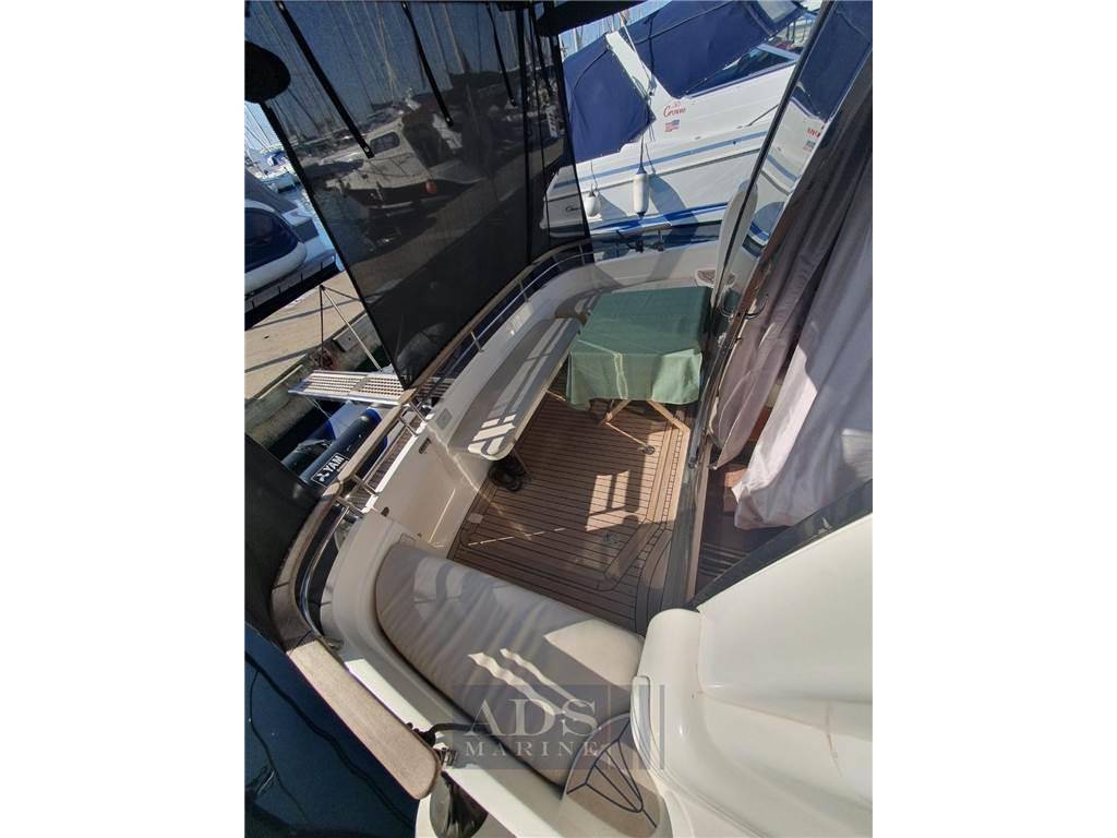 Galeon 330