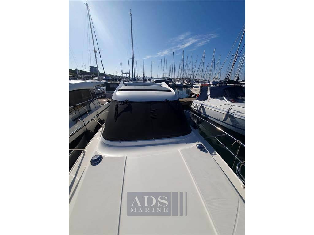 Galeon 330
