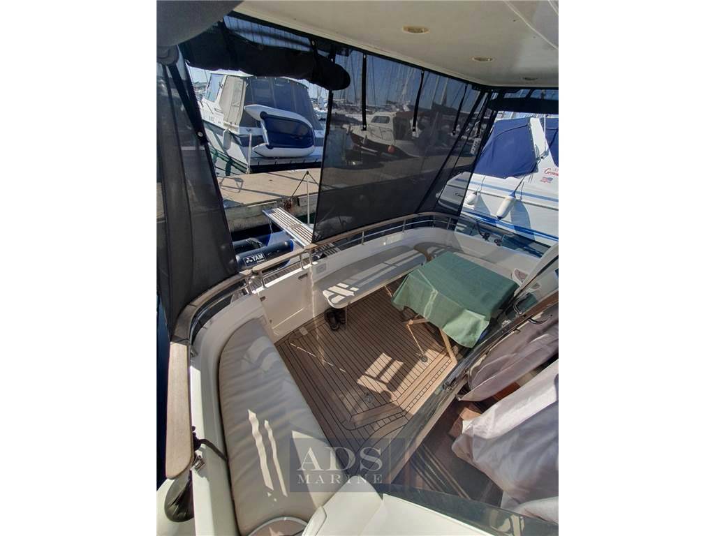 Galeon 330