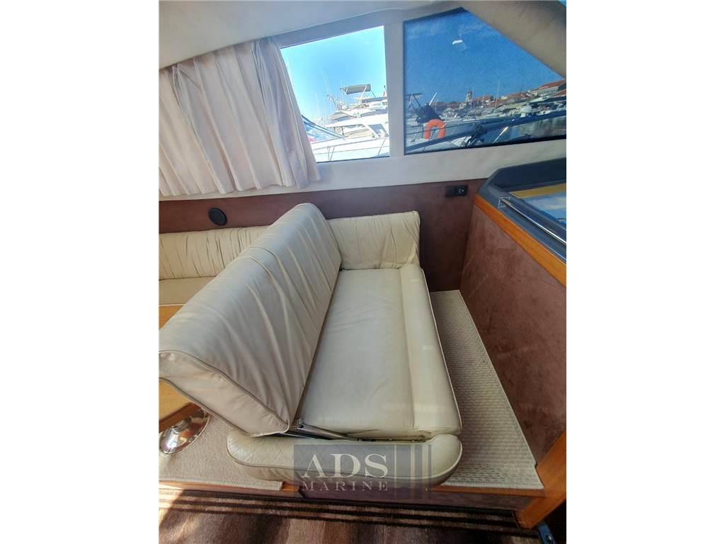 Galeon 330