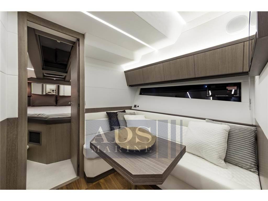 Galeon 425 hts