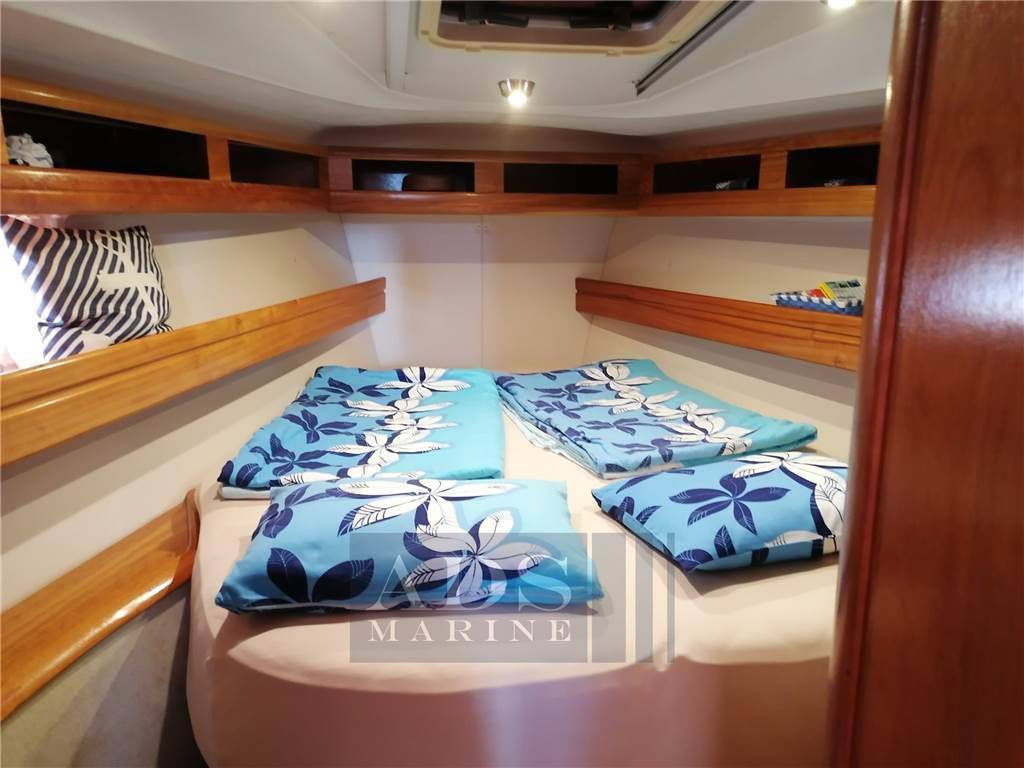 Bavaria 42 cruiser