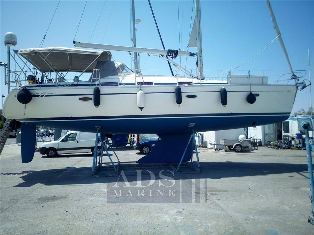 Bavaria 42 cruiser