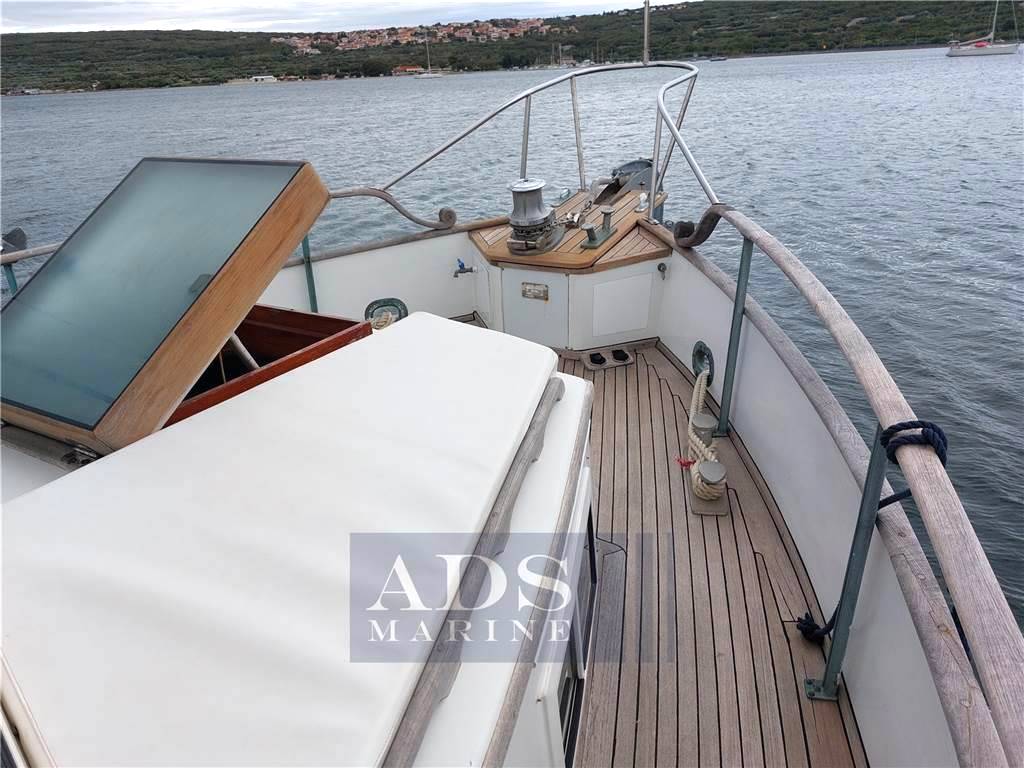 Grand banks 42