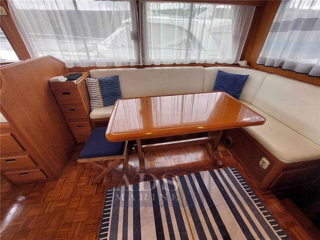 Grand banks 42
