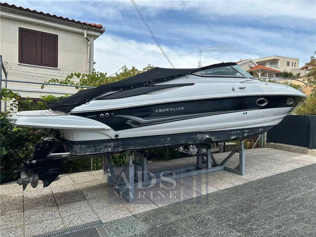 Crownline 275