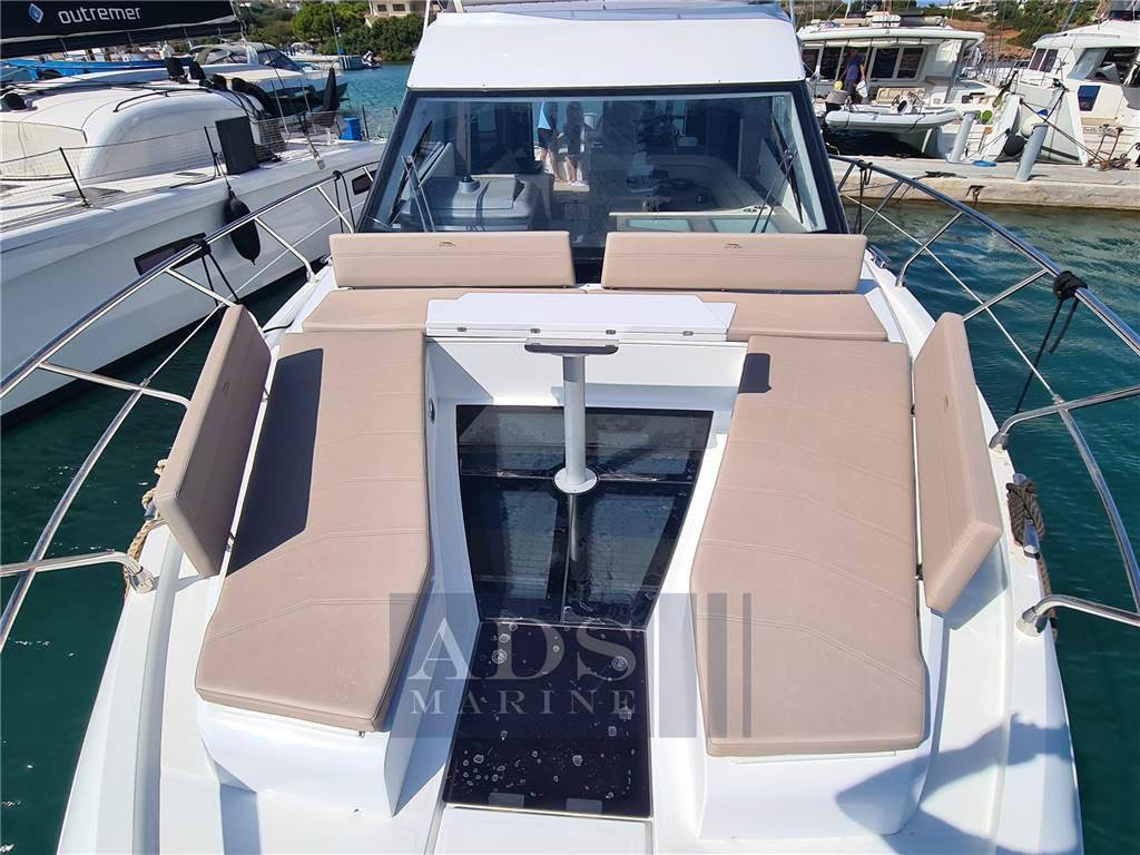 Galeon 500 fly