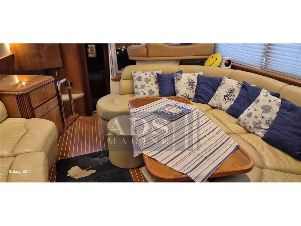 Azimut 42 fly