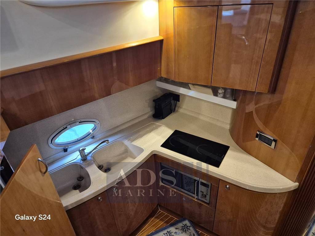 Azimut 42 fly