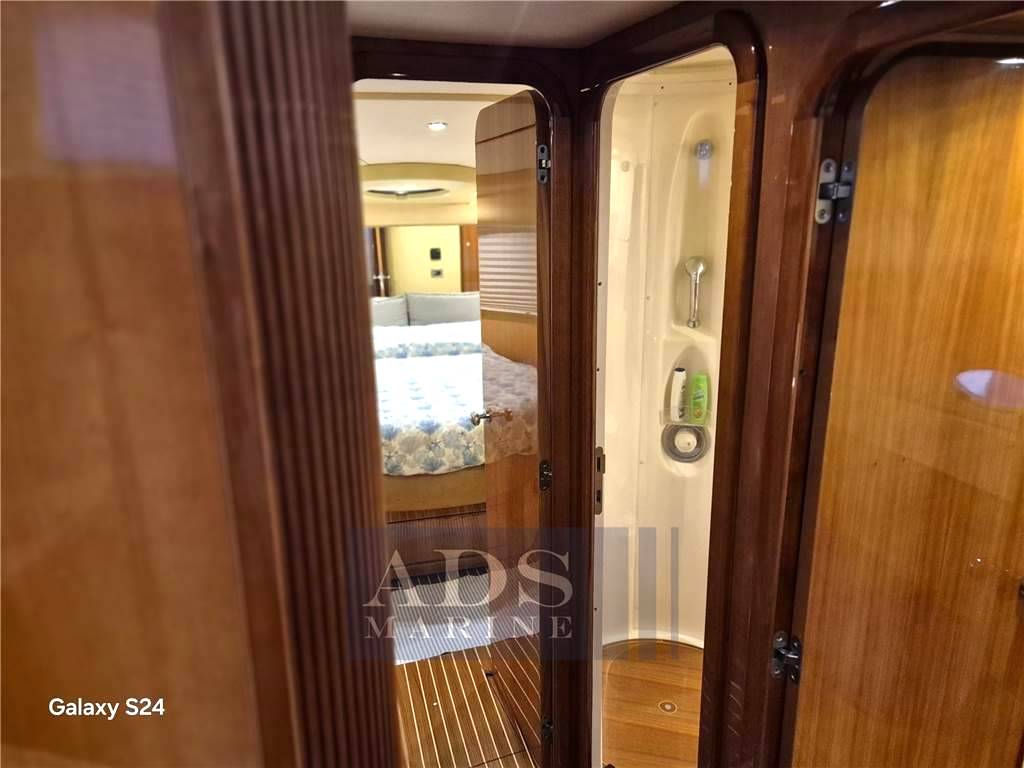 Azimut 42 fly