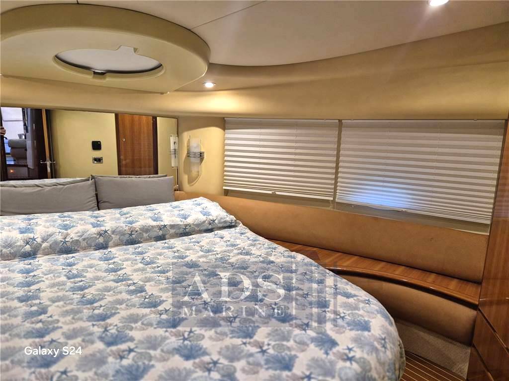Azimut 42 fly