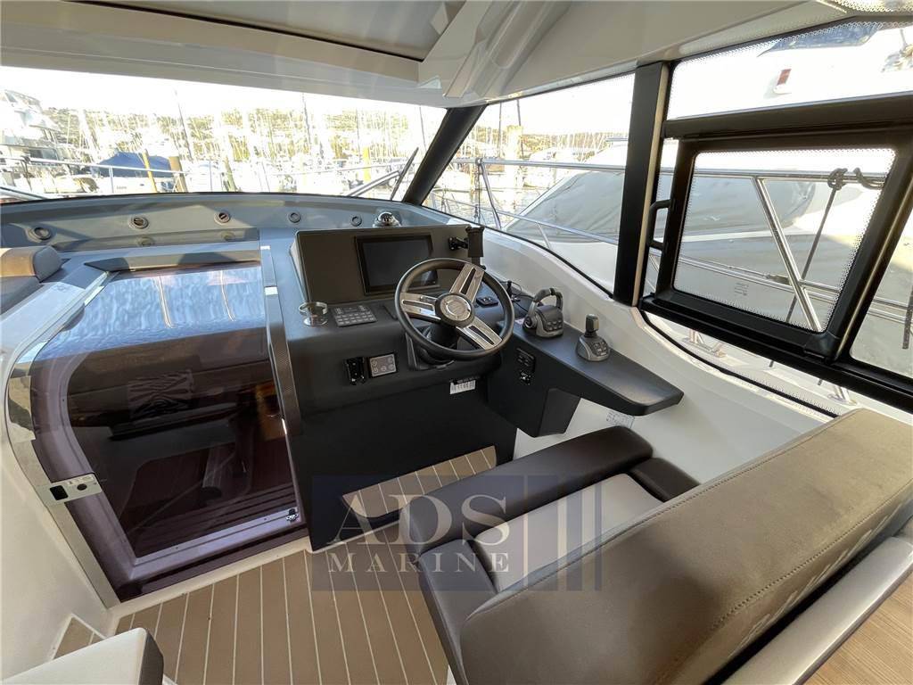 Bavaria Sr 33 hard top