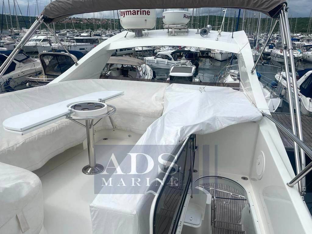 Galeon 530