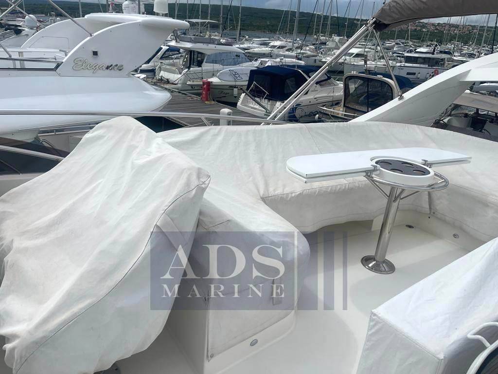 Galeon 530