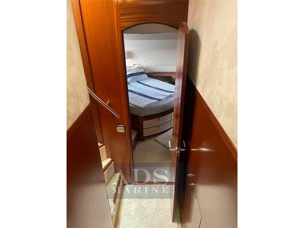 Galeon 530