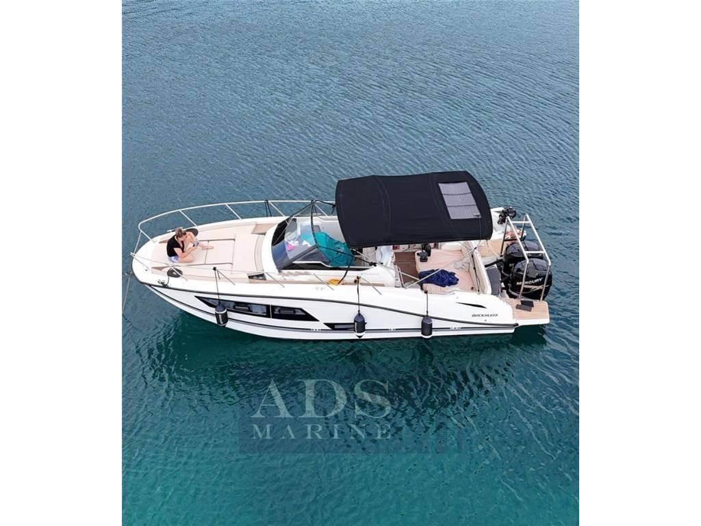 Quicksilver 875