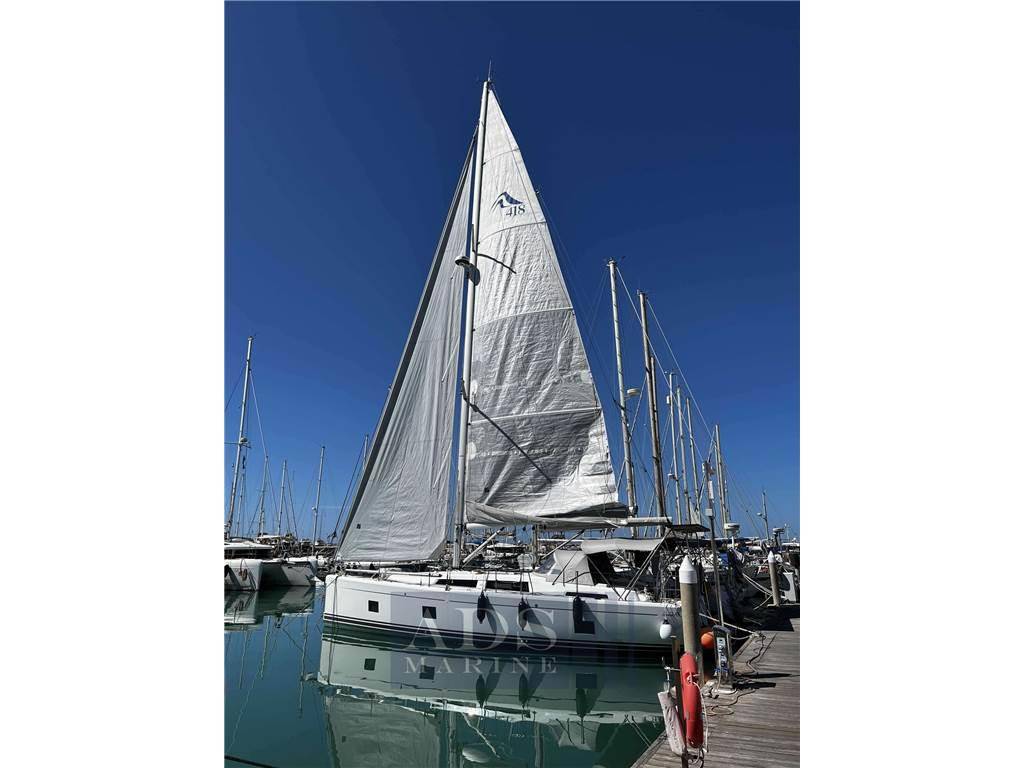 Hanse 418