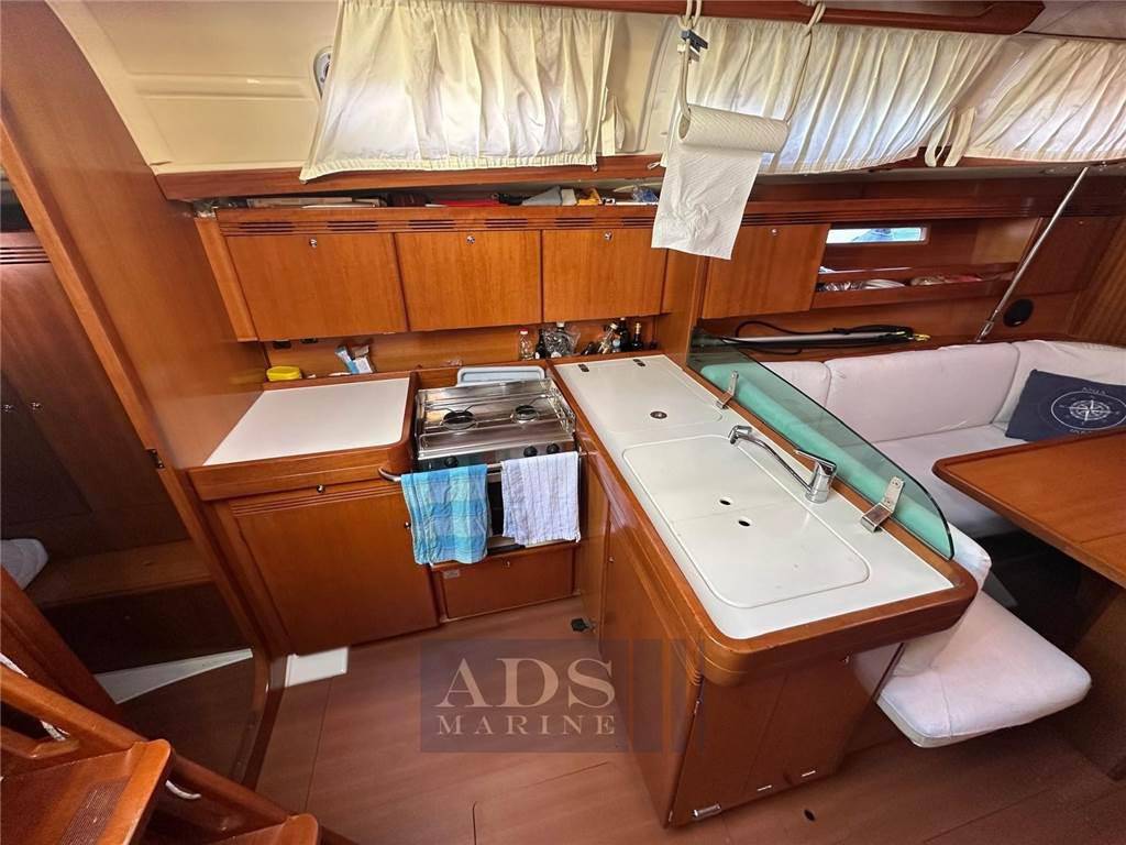 Dufour 40