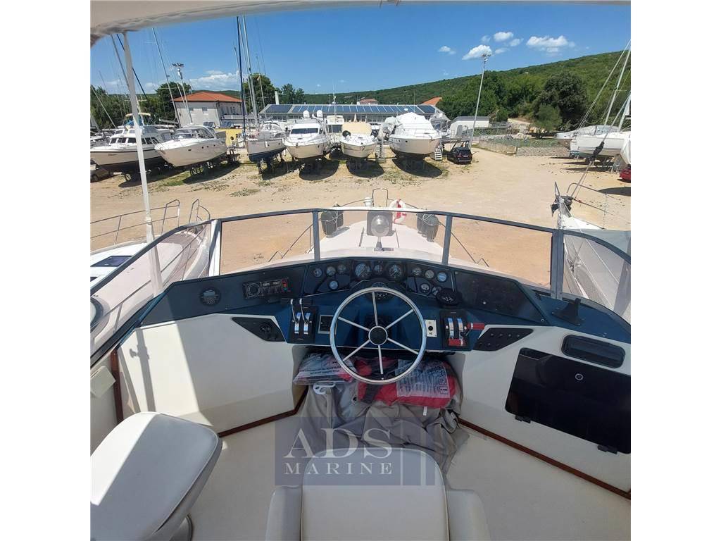 Sea ray 340 fly
