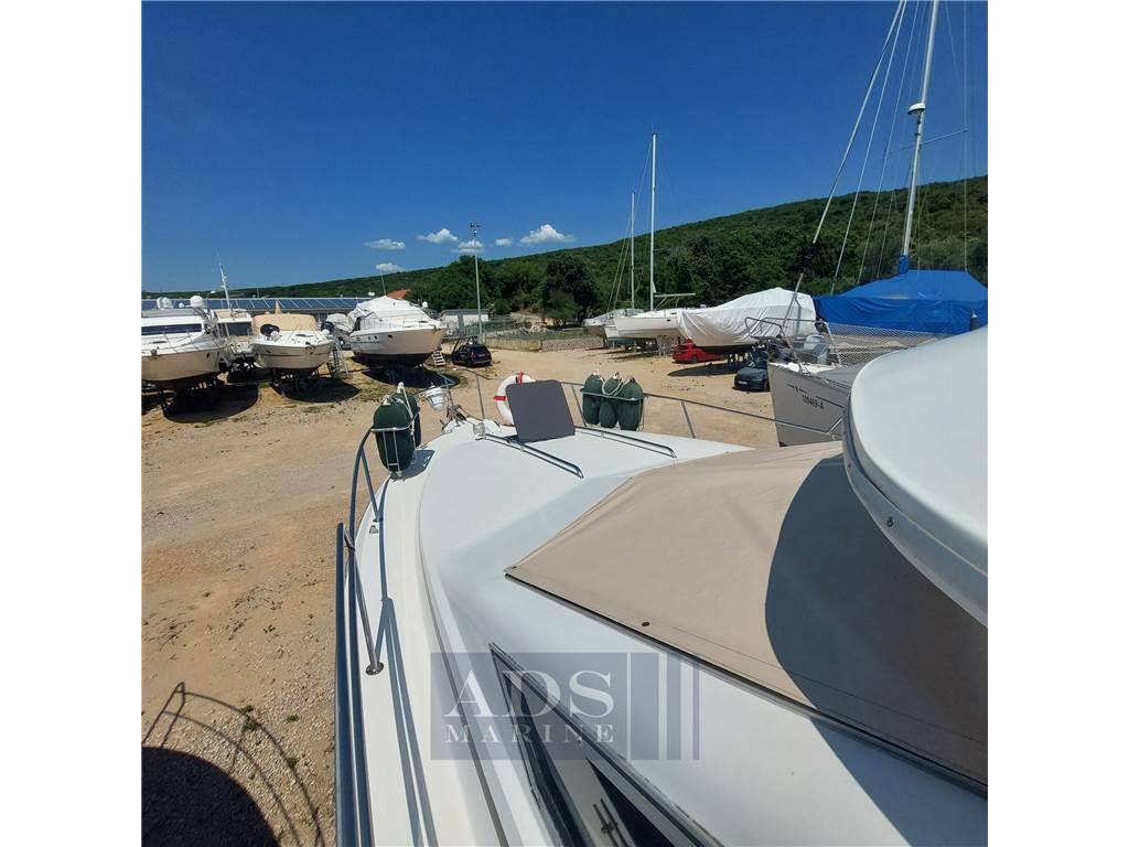 Sea ray 340 fly