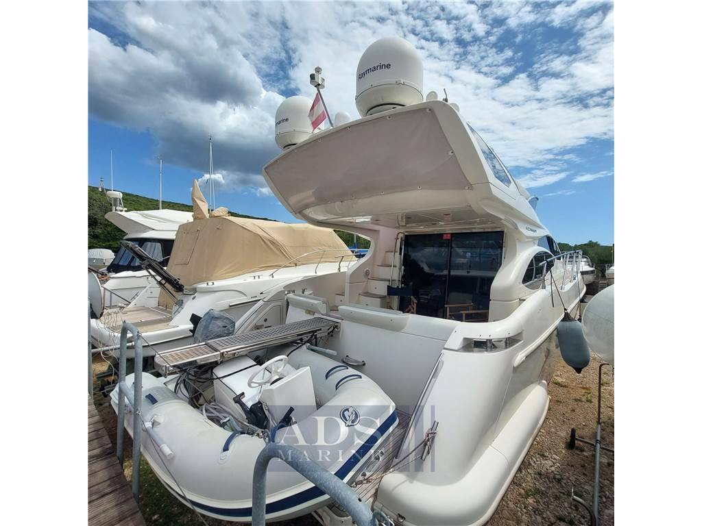 Azimut 43