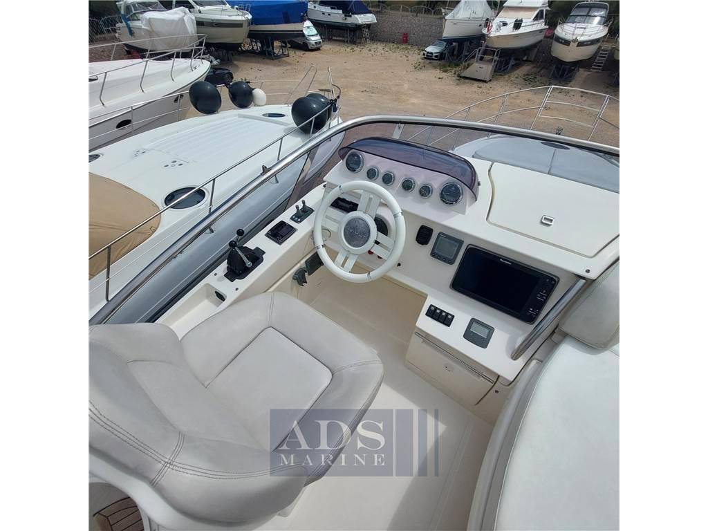 Azimut 43