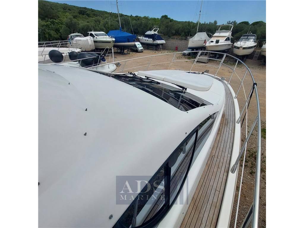 Azimut 43