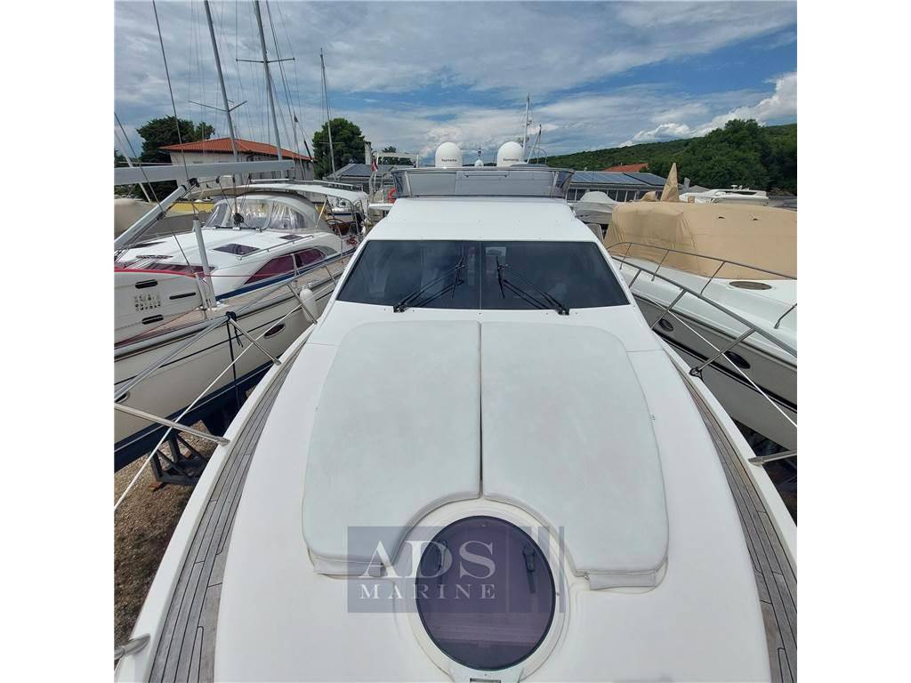 Azimut 43