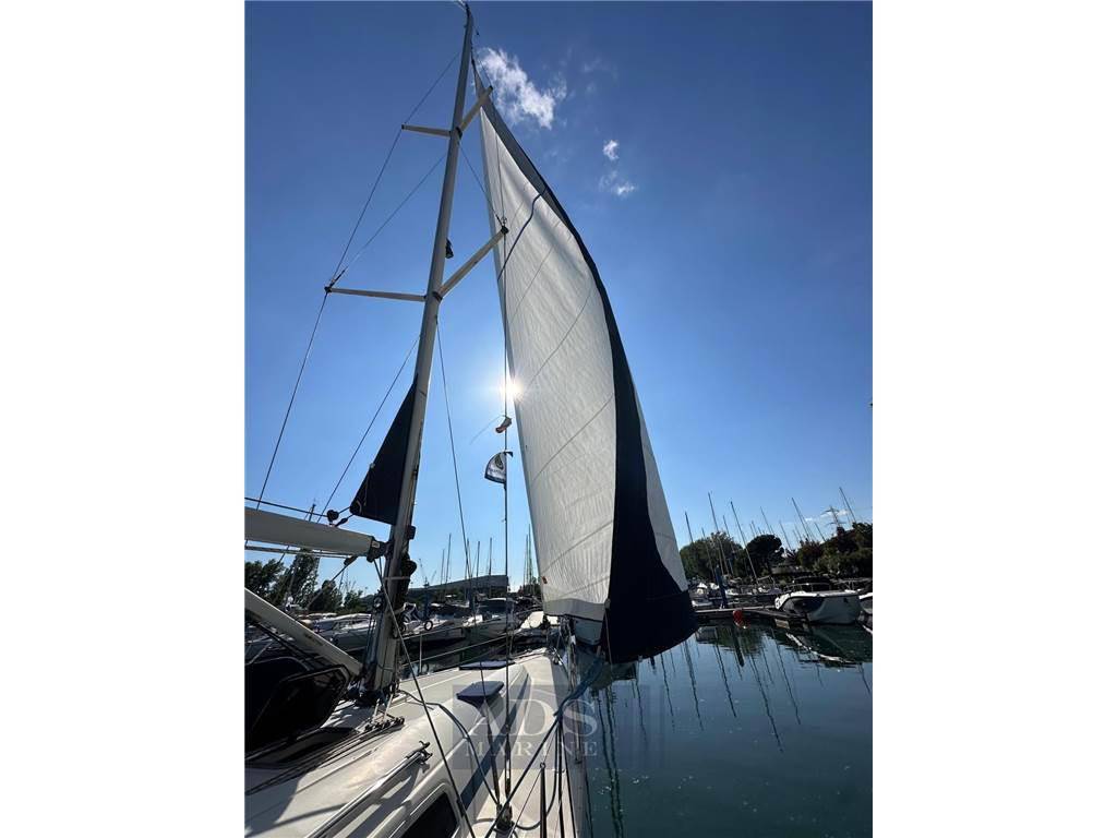 Bavaria 38 cruiser