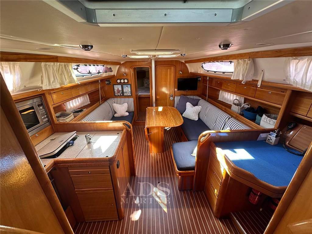 Bavaria 38 cruiser