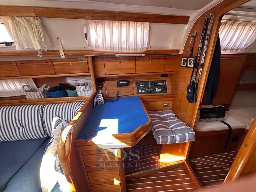Bavaria 38 cruiser