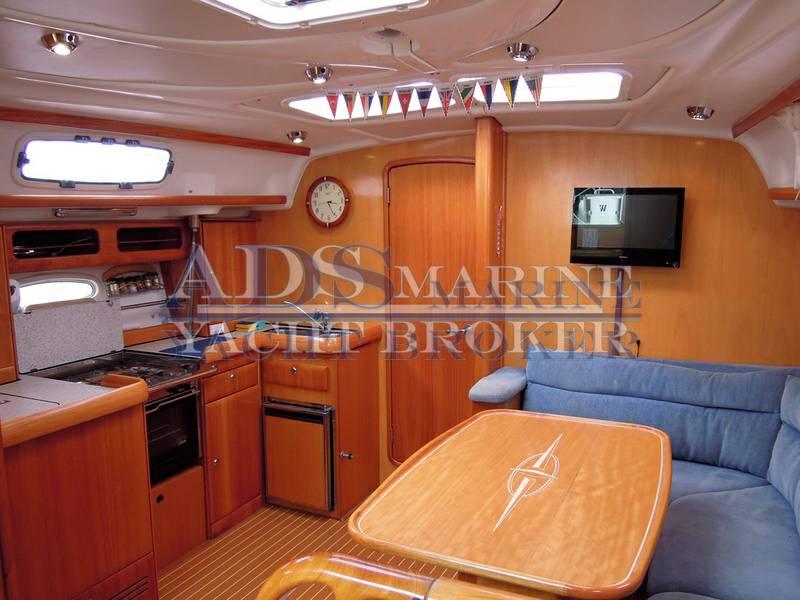 Bavaria 42 cruiser