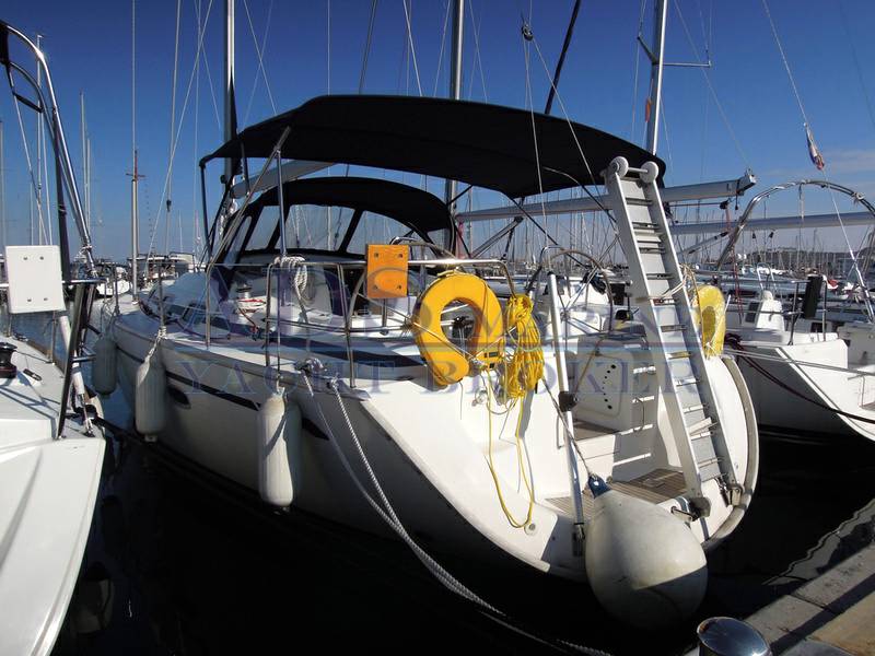 Bavaria 42 cruiser