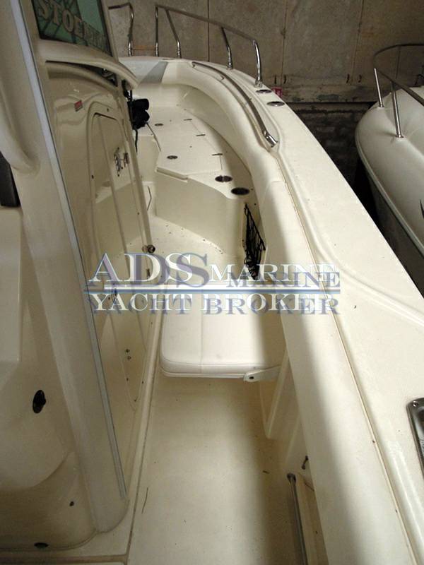 Boston whaler 280 outrage