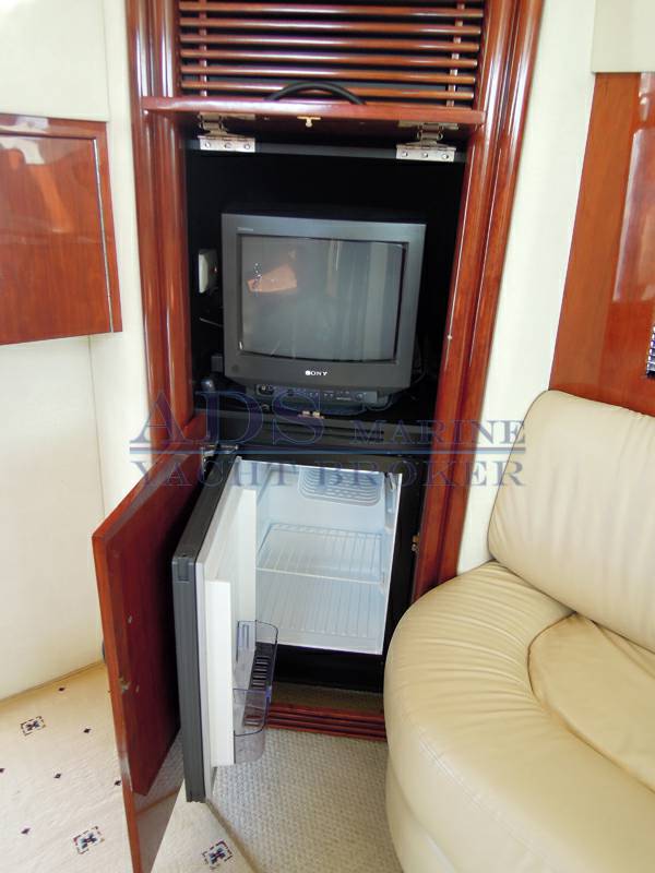Fairline Phantom 43