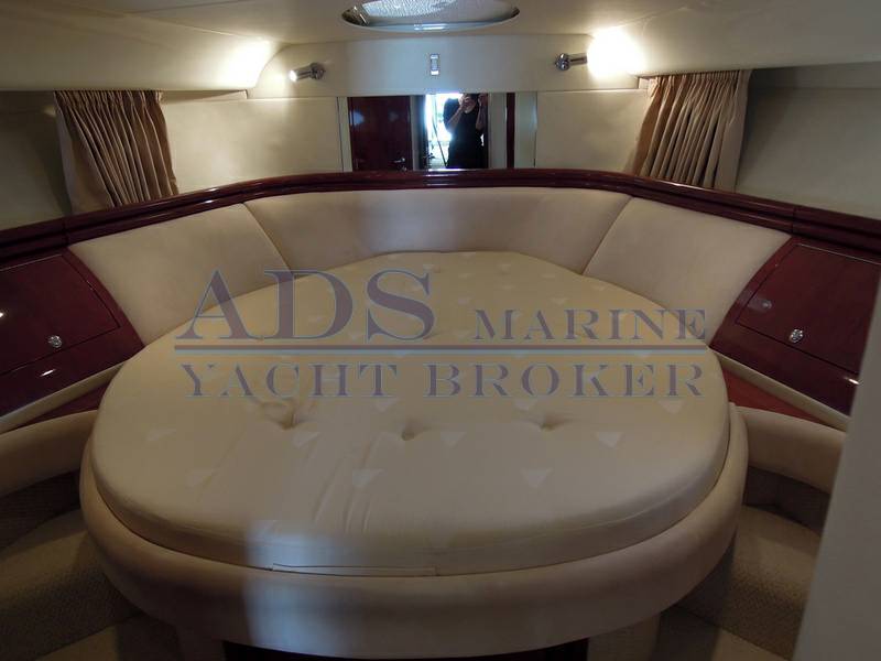 Fairline Phantom 43