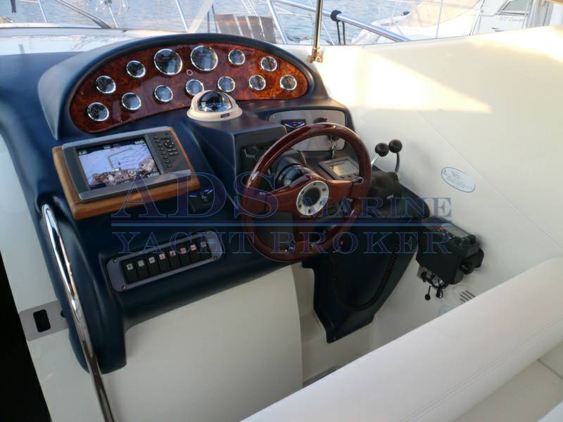 Atlantis 345
