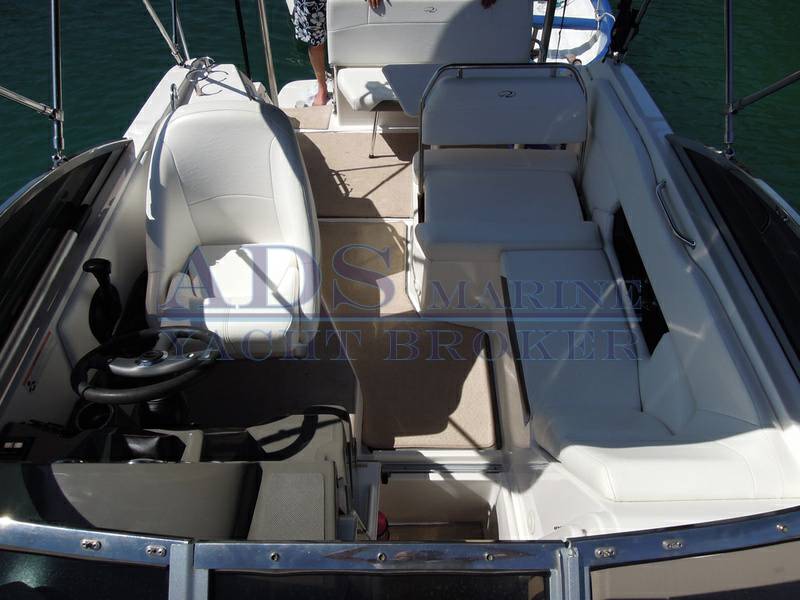 Regal 2565