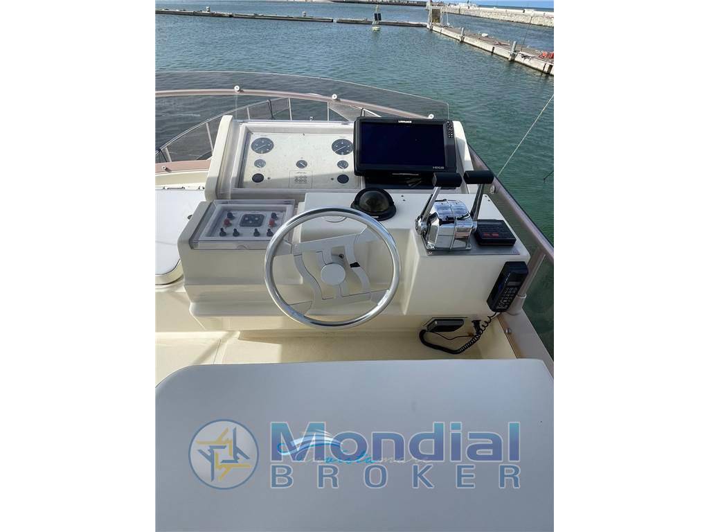Ferretti yachts 120 fly